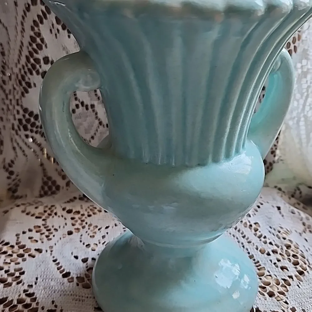 Vintage Ceramic Robin Egg Blue Urn/Vase - Picture 9 of 13